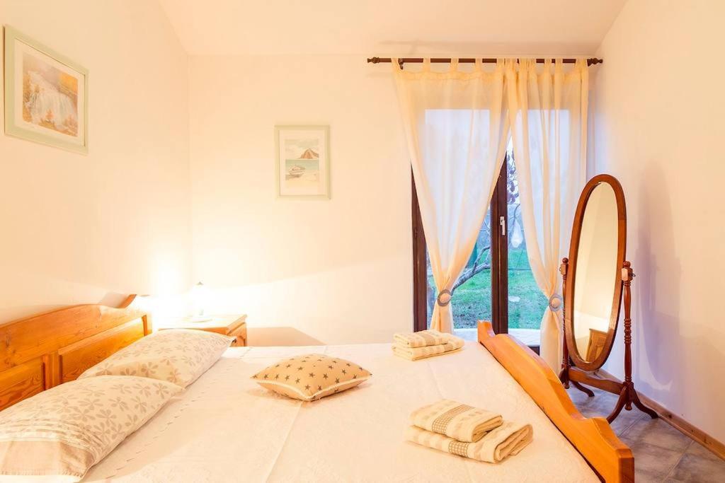 Apartments Sara บาเล ภายนอก รูปภาพ